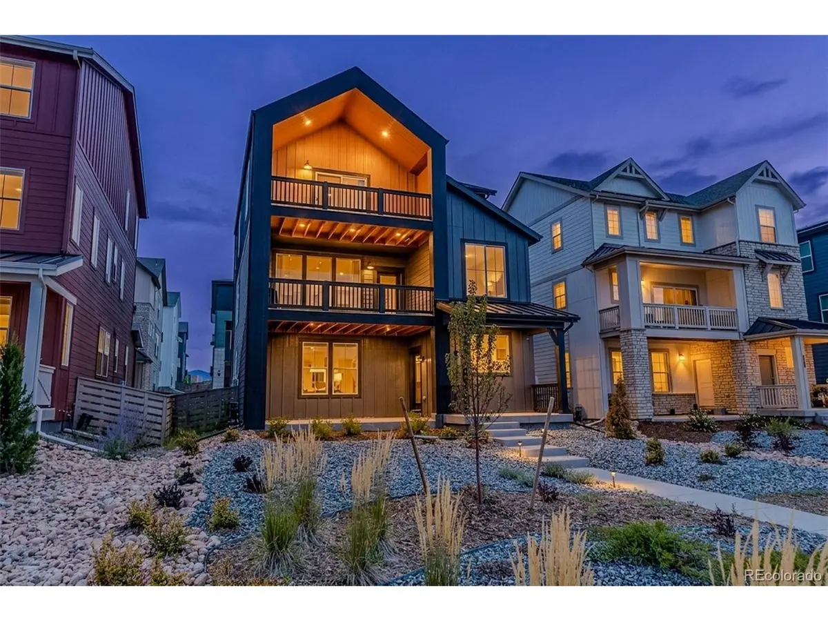 8858 Waterleaf, Littleton, CO 80125