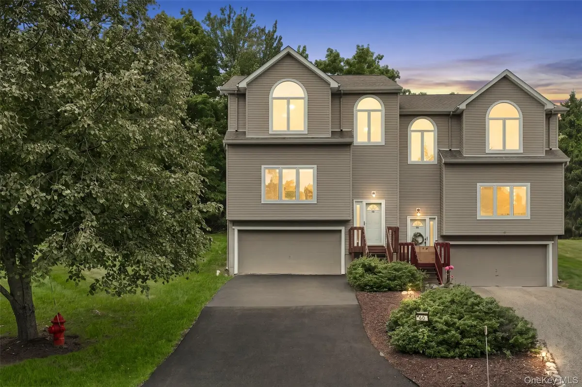 60 Rockridge DR, Highland Mills, NY 10930