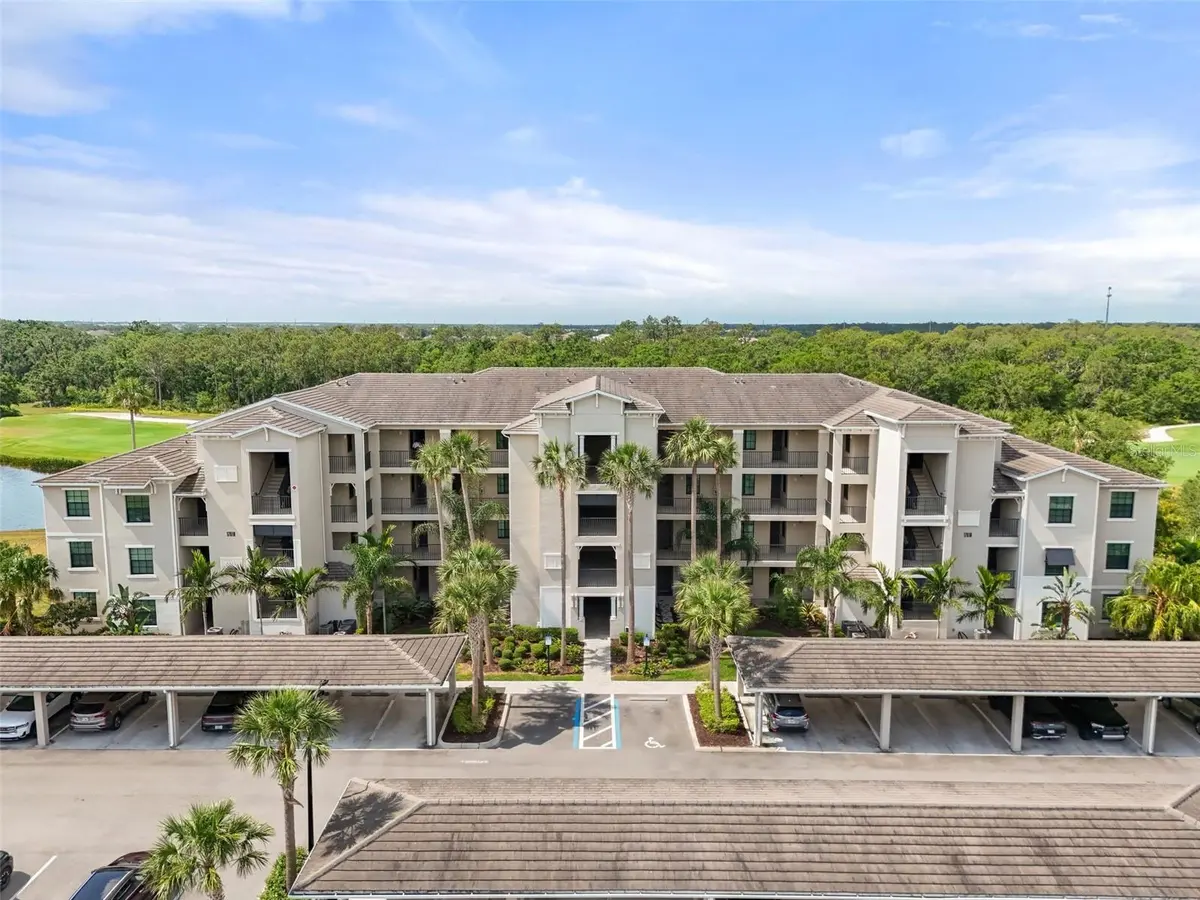 17510 GAWTHROP DR #302, Bradenton, FL 34211