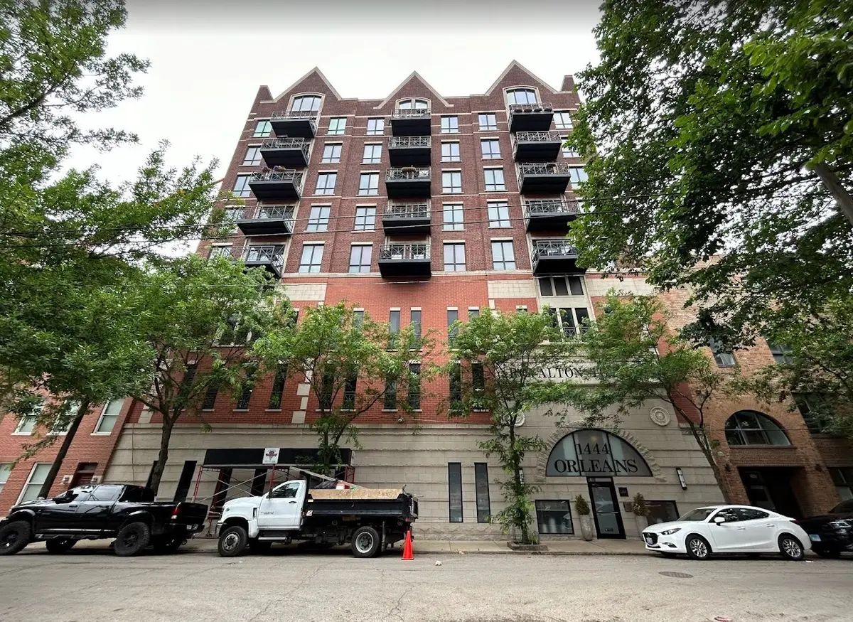 1444 N Orleans ST #G-39, Chicago, IL 60610