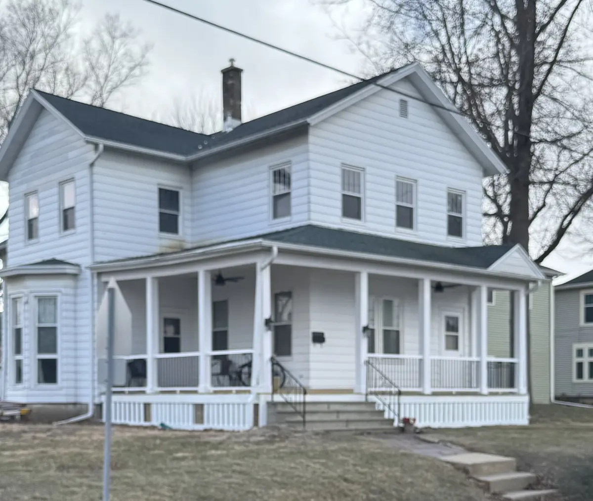 213 Deleon ST, Ottawa, IL 61350