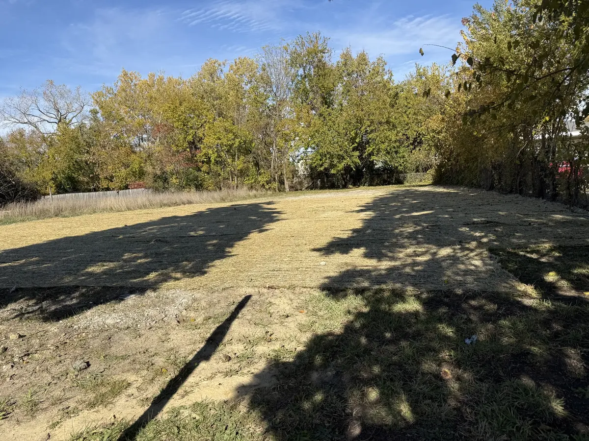 2900 141st PL, Blue Island, IL 60406