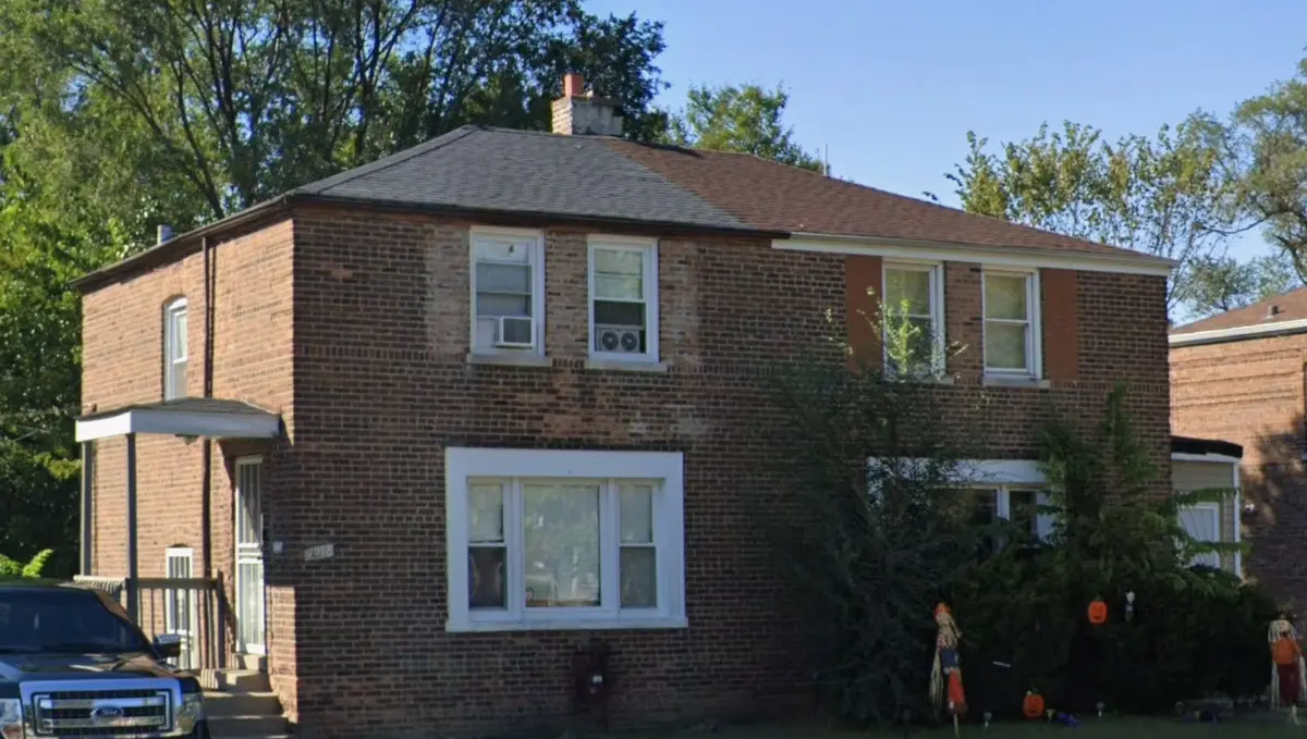 9918 S Hoxie AVE, Chicago, IL 60617