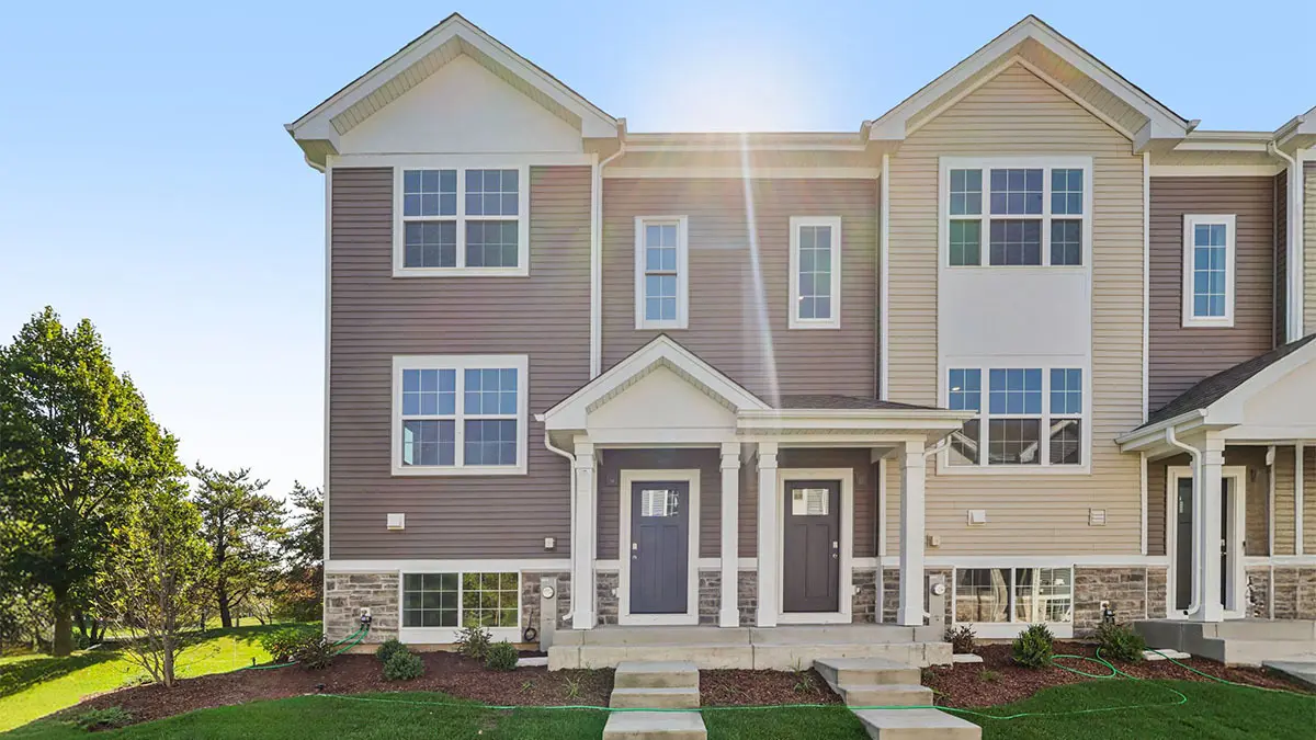 6500 Linden TRL #E, Wonder Lake, IL 60097