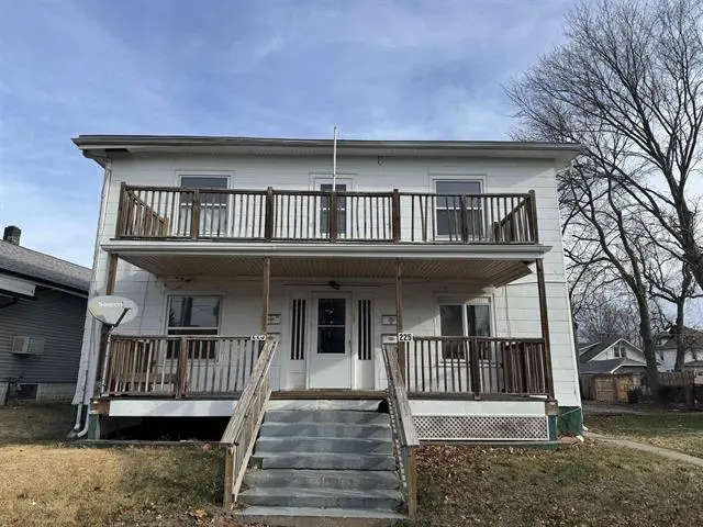 223 S Lincoln AVE, Davenport, IA 52802
