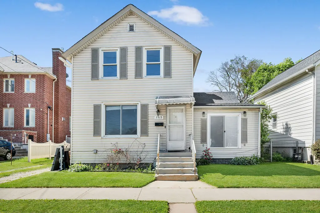 7515 W DOUGLAS AVE, Summit, IL 60501