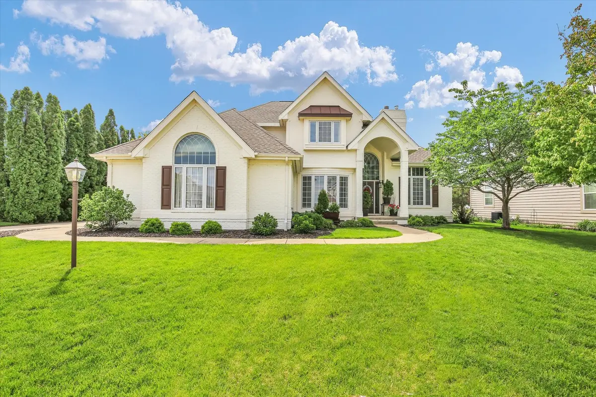 3005 E Stone Creek BLVD, Urbana, IL 61802