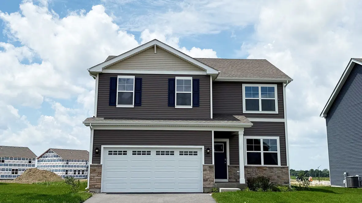 2603 Camelback DR, Pingree Grove, IL 60140