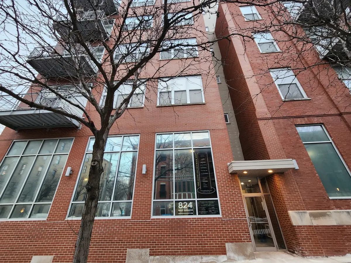 Address not disclosed, Chicago, IL 60642