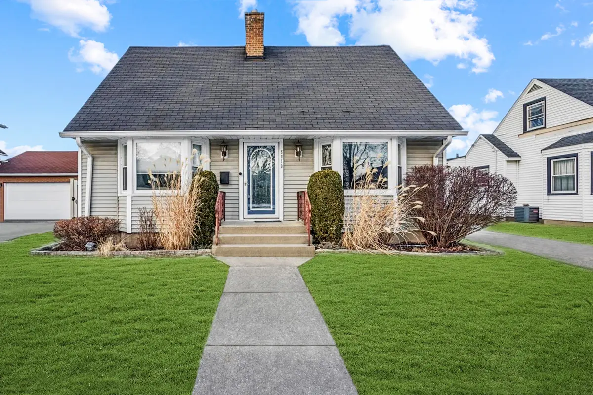 5910 Carol AVE, Morton Grove, IL 60053