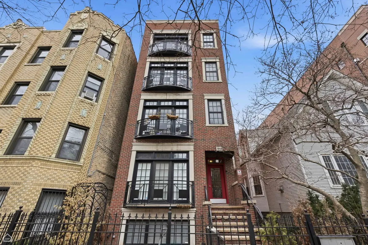 3504 N Fremont ST #2, Chicago, IL 60657