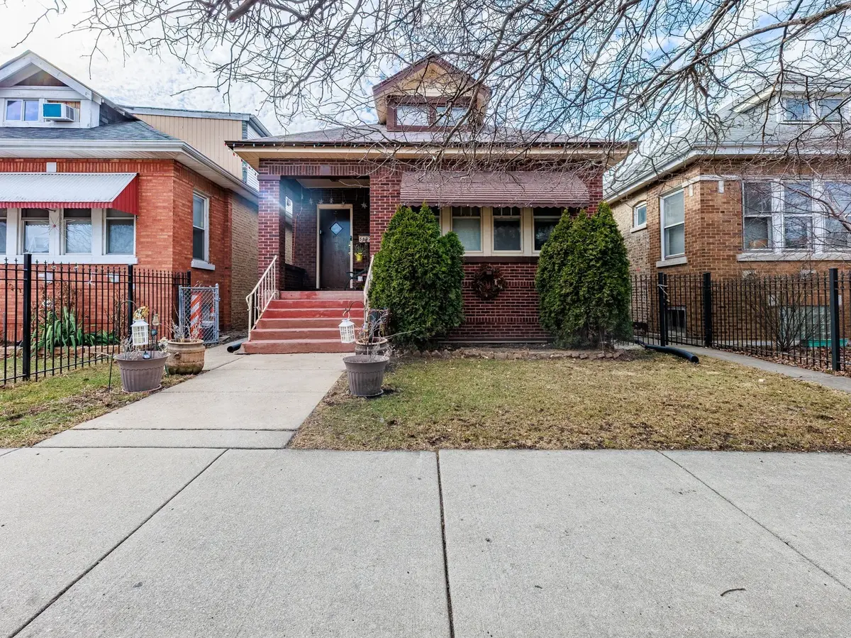 5632 S Christiana AVE, Chicago, IL 60629
