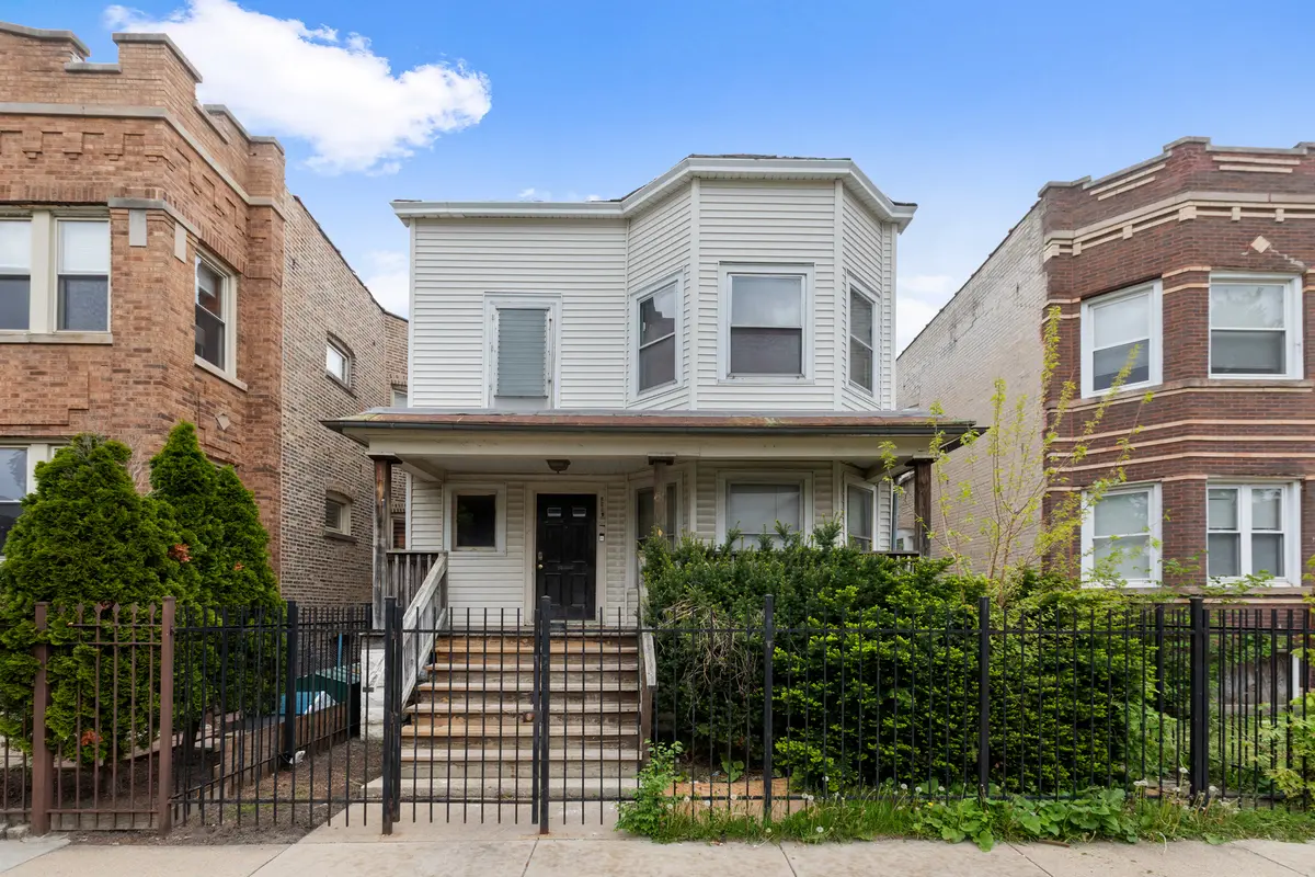 1029 N Leamington AVE, Chicago, IL 60651
