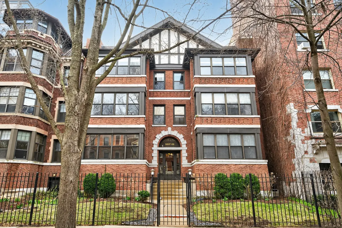 5639 N Kenmore AVE #3, Chicago, IL 60660