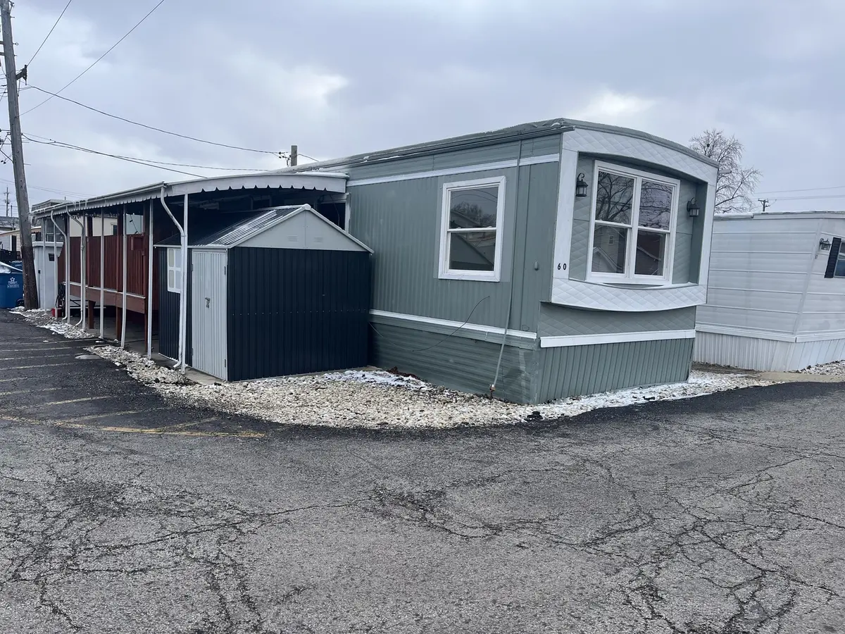9001 S Cicero AVE #60, Oak Lawn, IL 60453