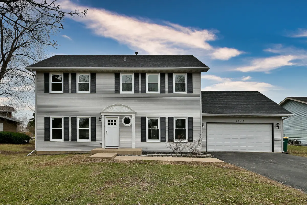 1814 Addleman ST, Joliet, IL 60431