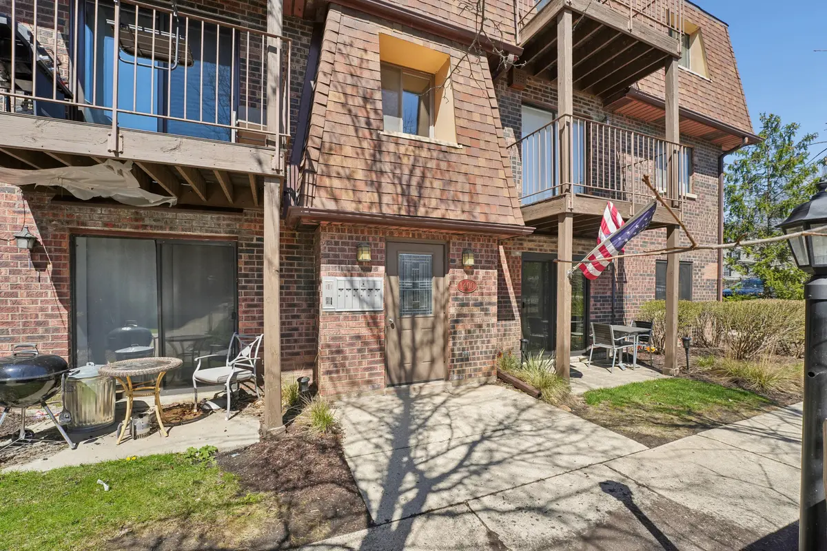Address not disclosed, Lombard, IL 60148