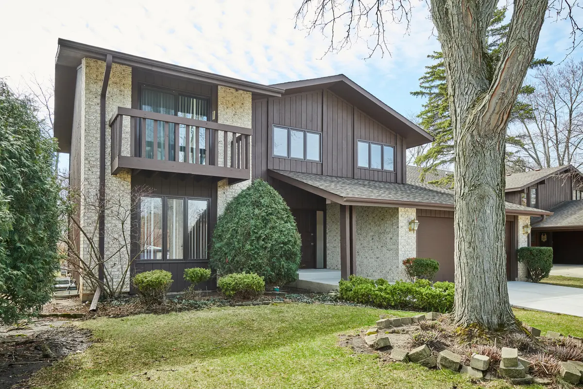 3035 RENNES CT, Northbrook, IL 60062