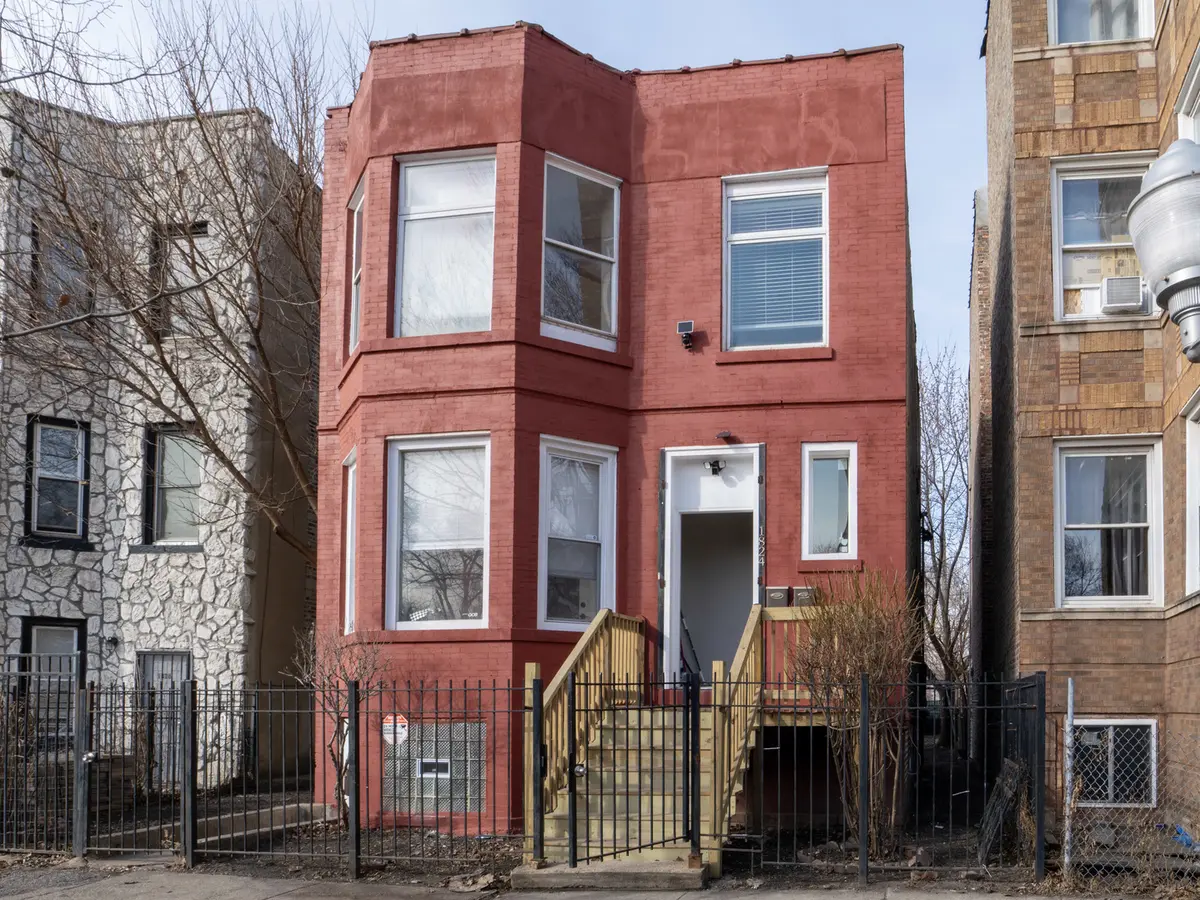1824 S Harding AVE, Chicago, IL 60623