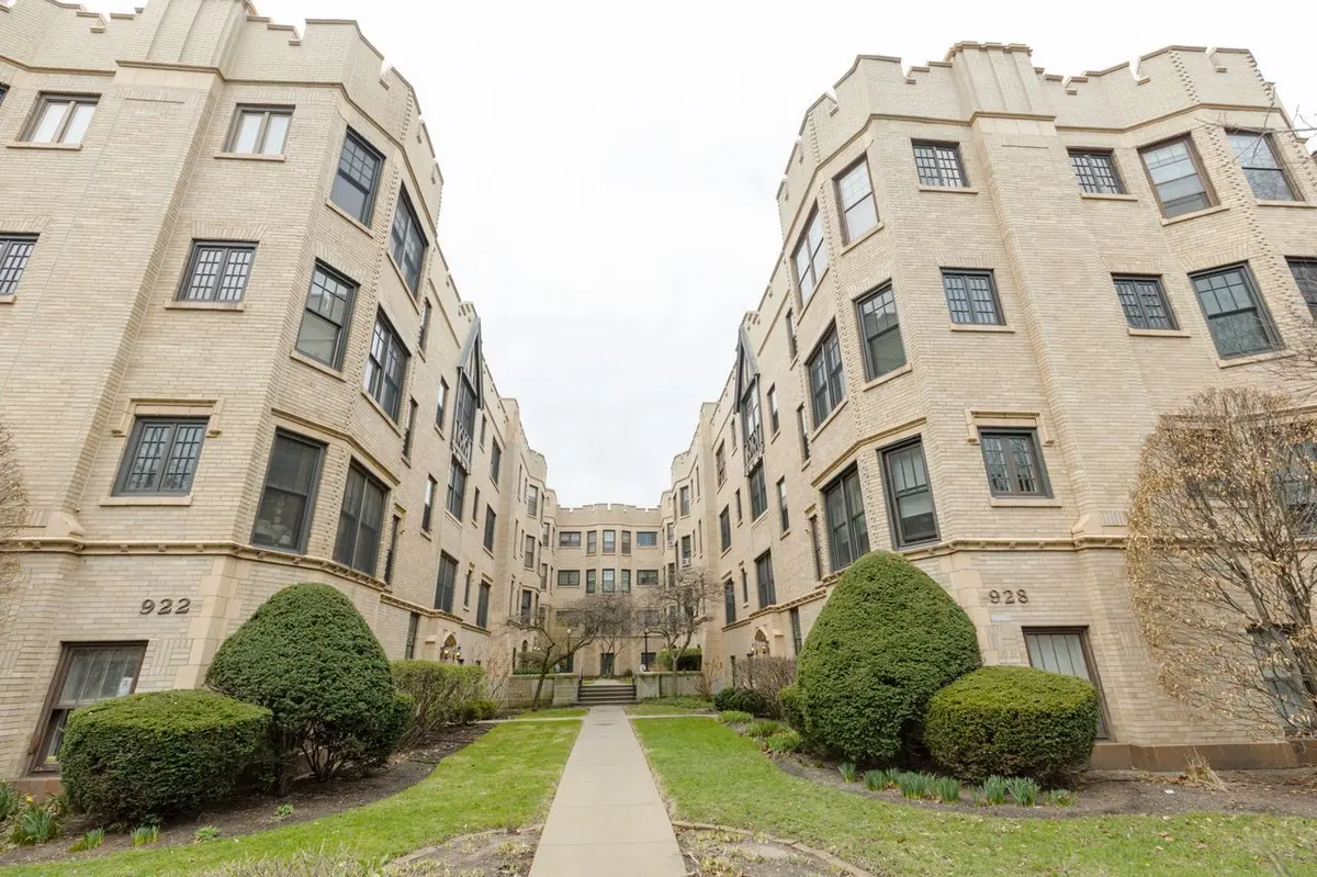 928 Judson AVE #2, Evanston, IL 60202