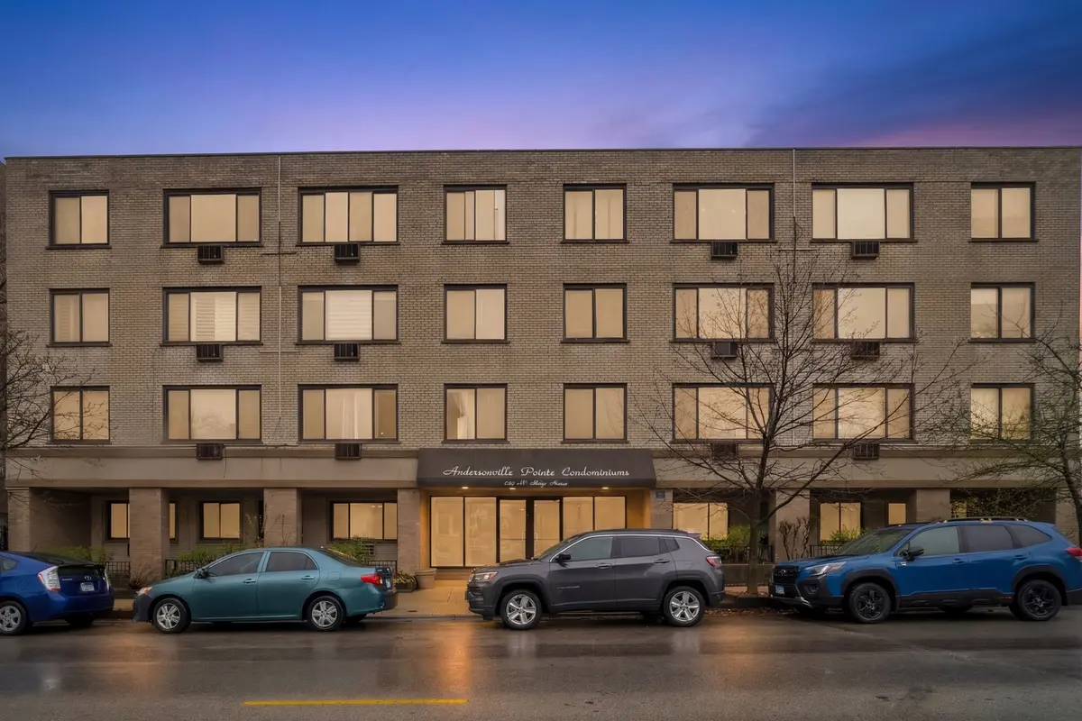 6060 N Ridge AVE #4E, Chicago, IL 60660
