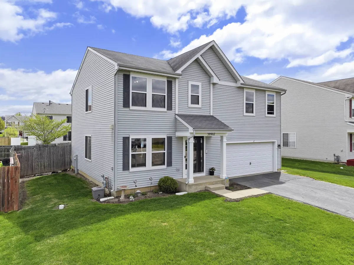 39907 Walton LN, Beach Park, IL 60083