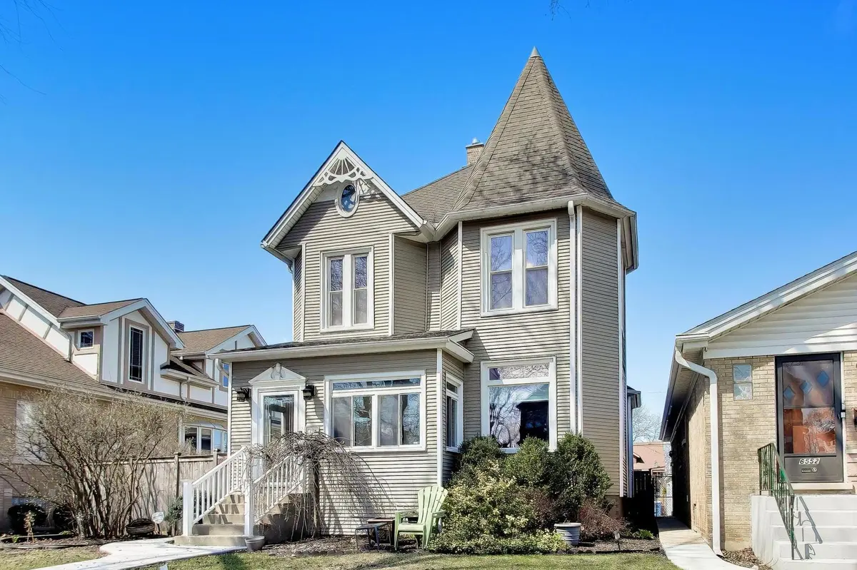 6548 N Oliphant AVE, Chicago, IL 60631