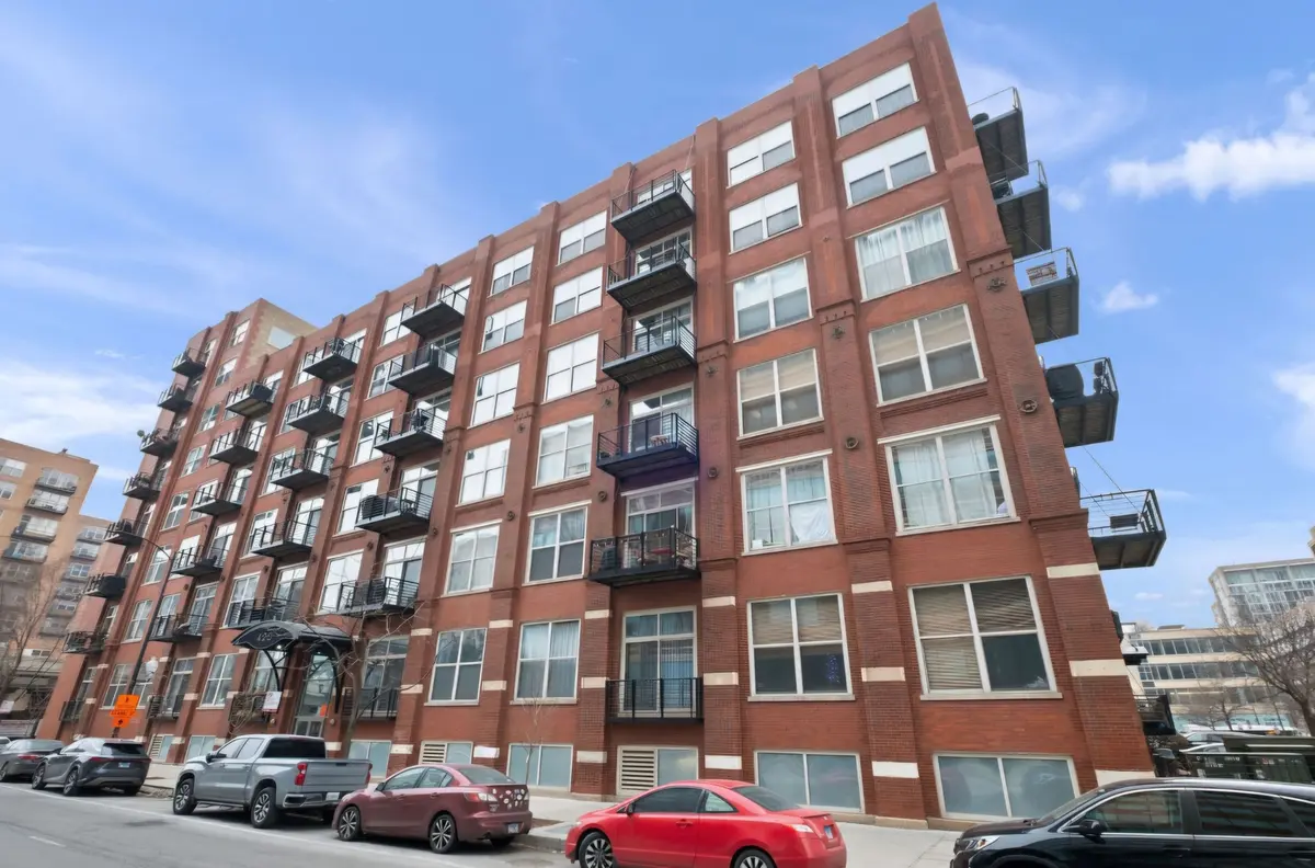 420 S CLINTON ST #110A, Chicago, IL 60607