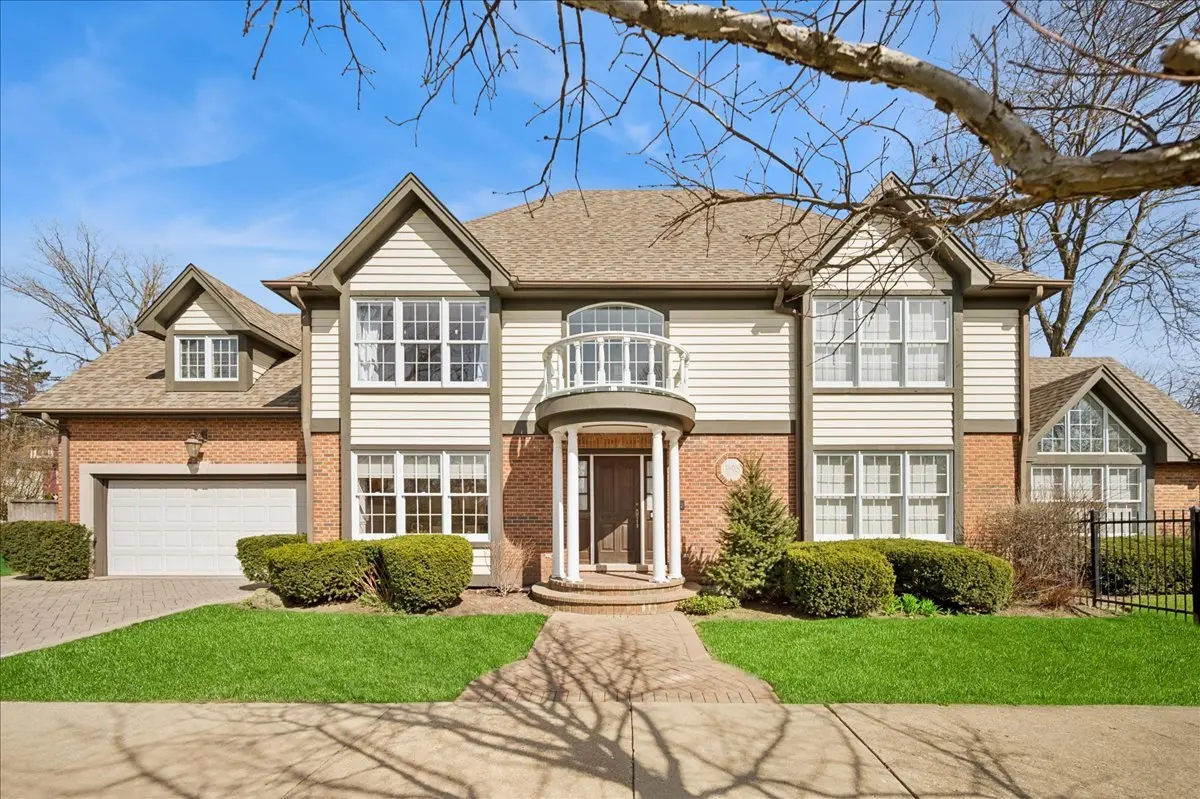 995 Oak ST, Winnetka, IL 60093