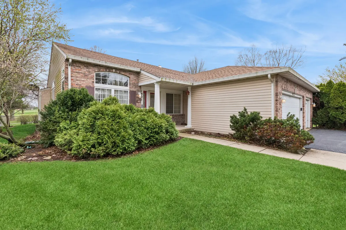 1921 Baldwin WAY, Bolingbrook, IL 60490