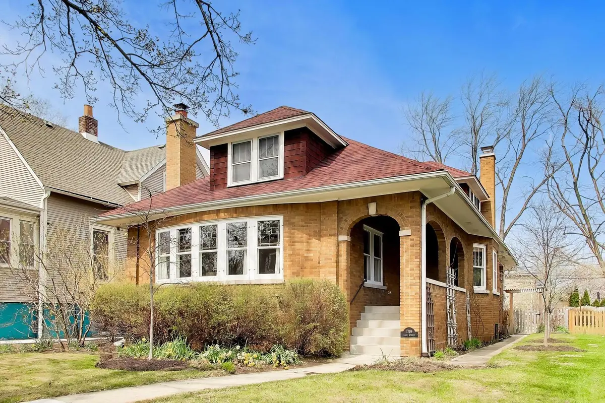 1719 Lake ST, Evanston, IL 60201