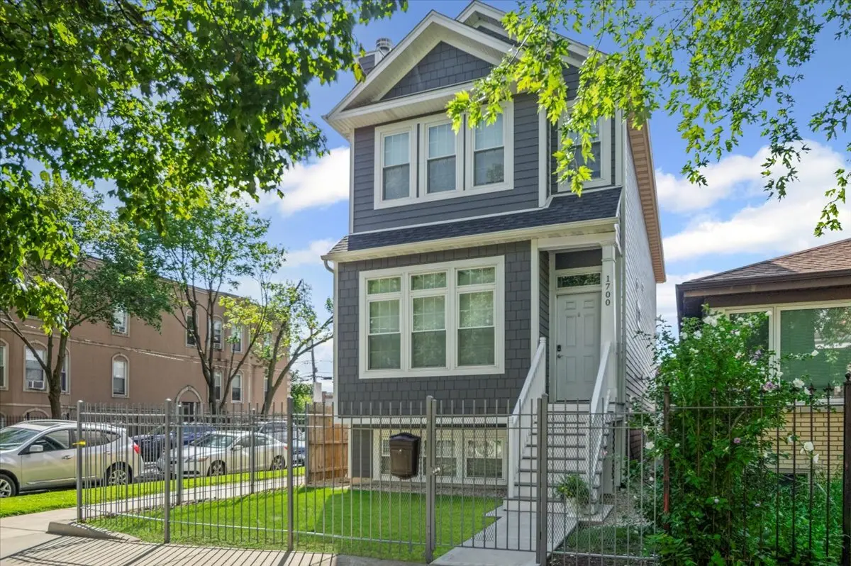 1700 N Harding AVE, Chicago, IL 60647