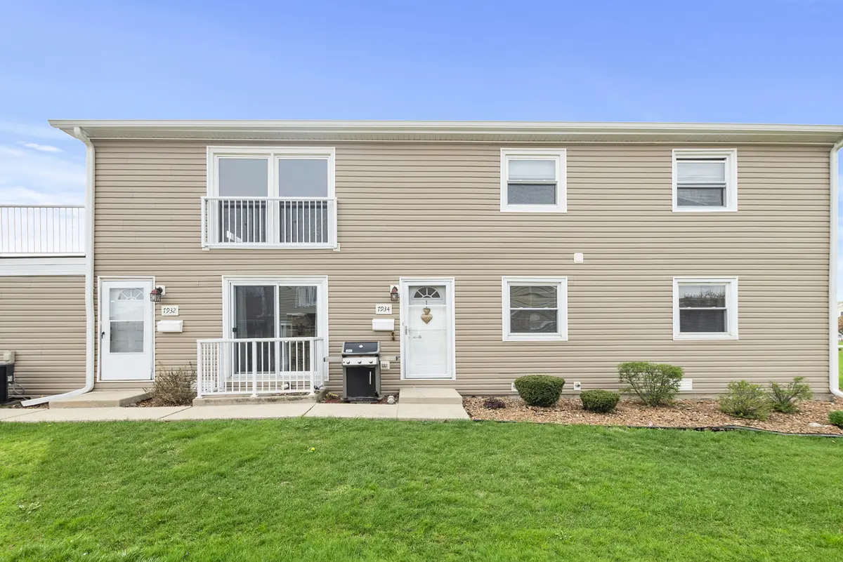 7934 164th PL #7934, Tinley Park, IL 60477