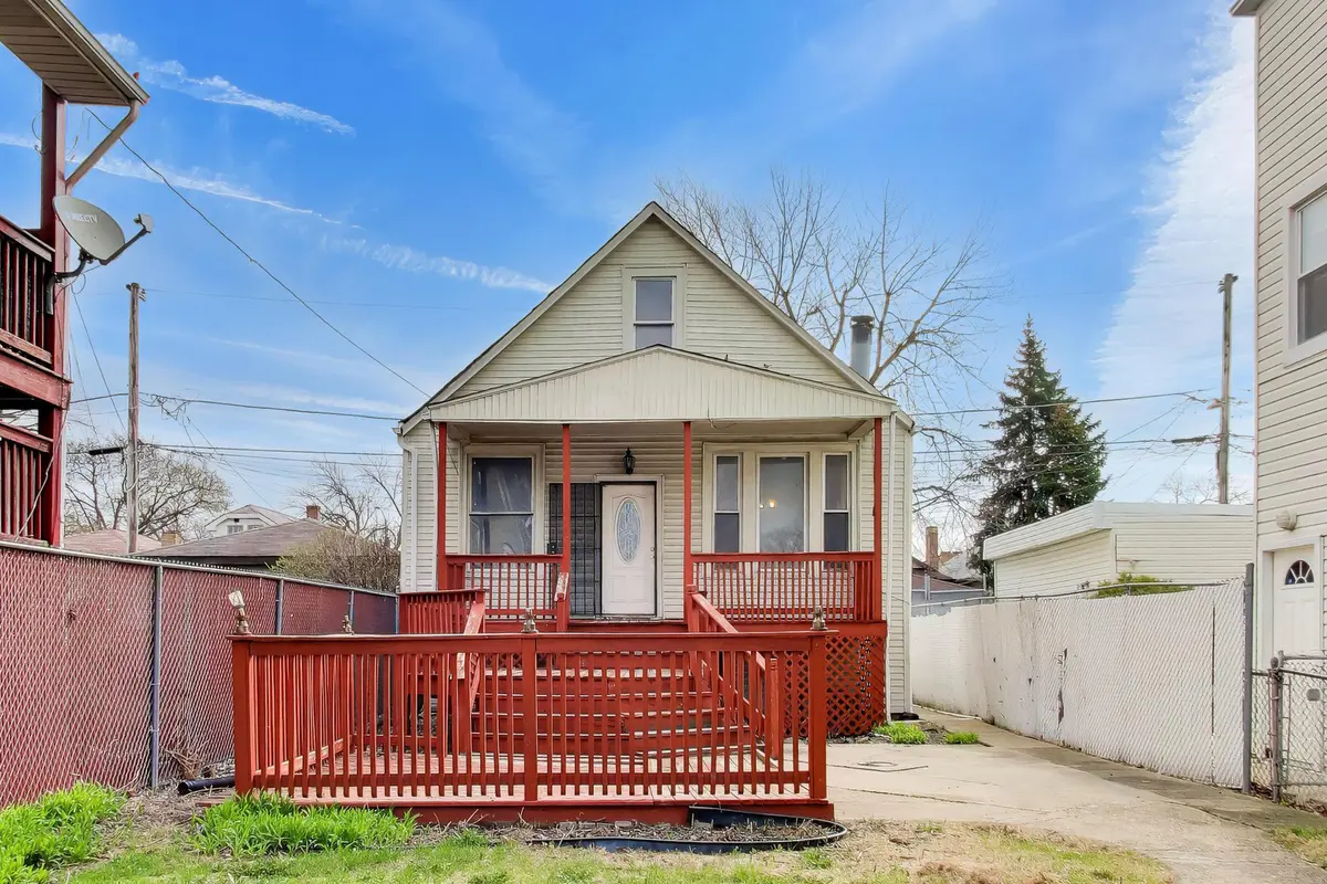 1649 N Latrobe AVE, Chicago, IL 60639