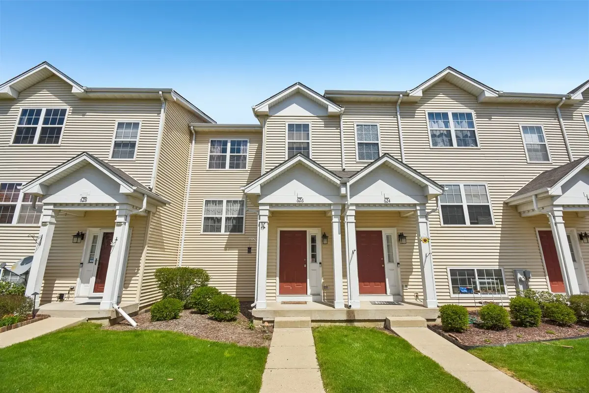 626 N Triumph CT, Hainesville, IL 60073