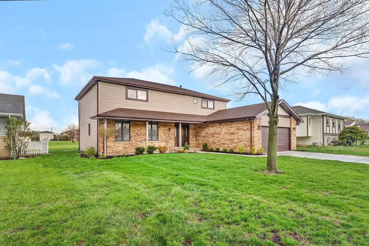 2380 Chestnut LN, Morris, IL 60450
