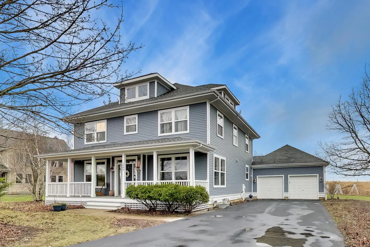 1082 Prairie TRL, Grayslake, IL 60030