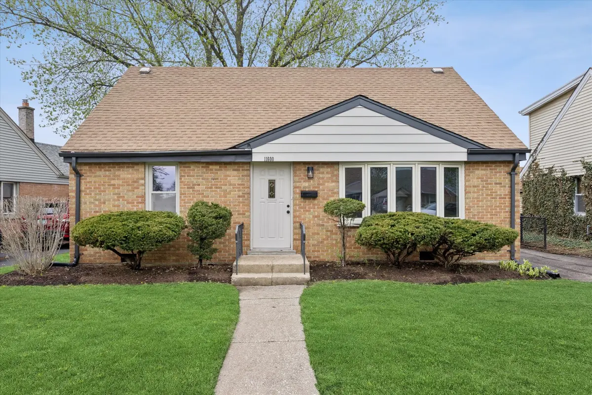 11600 S Kolmar AVE, Alsip, IL 60803