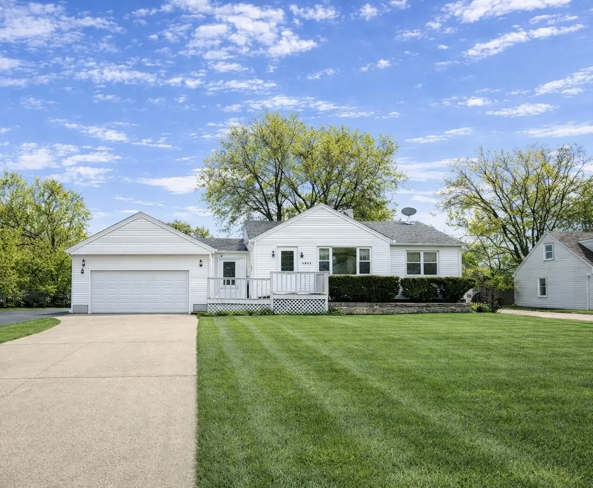 3935 Arthur Terrace CT, Markham, IL 60428