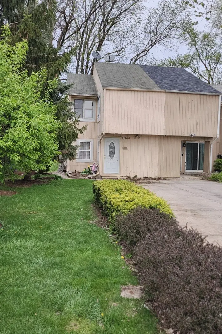 2134 MORNINGSIDE LN #A, Carpentersville, IL 60110