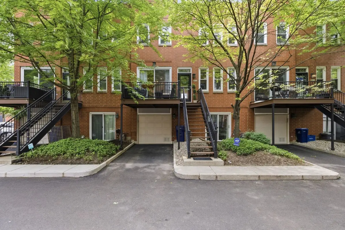 1840 W Diversey Pkwy #B, Chicago, IL 60614