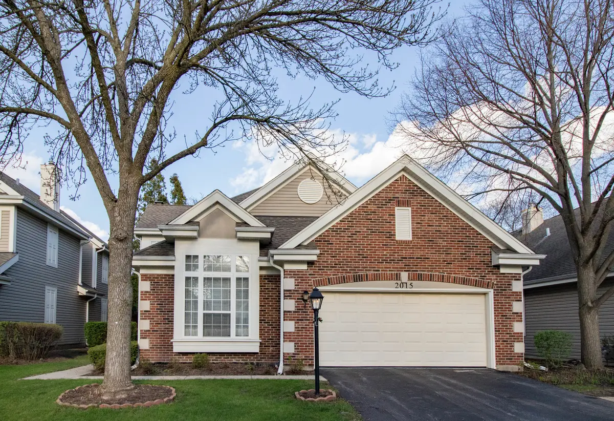 2015 N Evergreen AVE, Arlington Heights, IL 60004