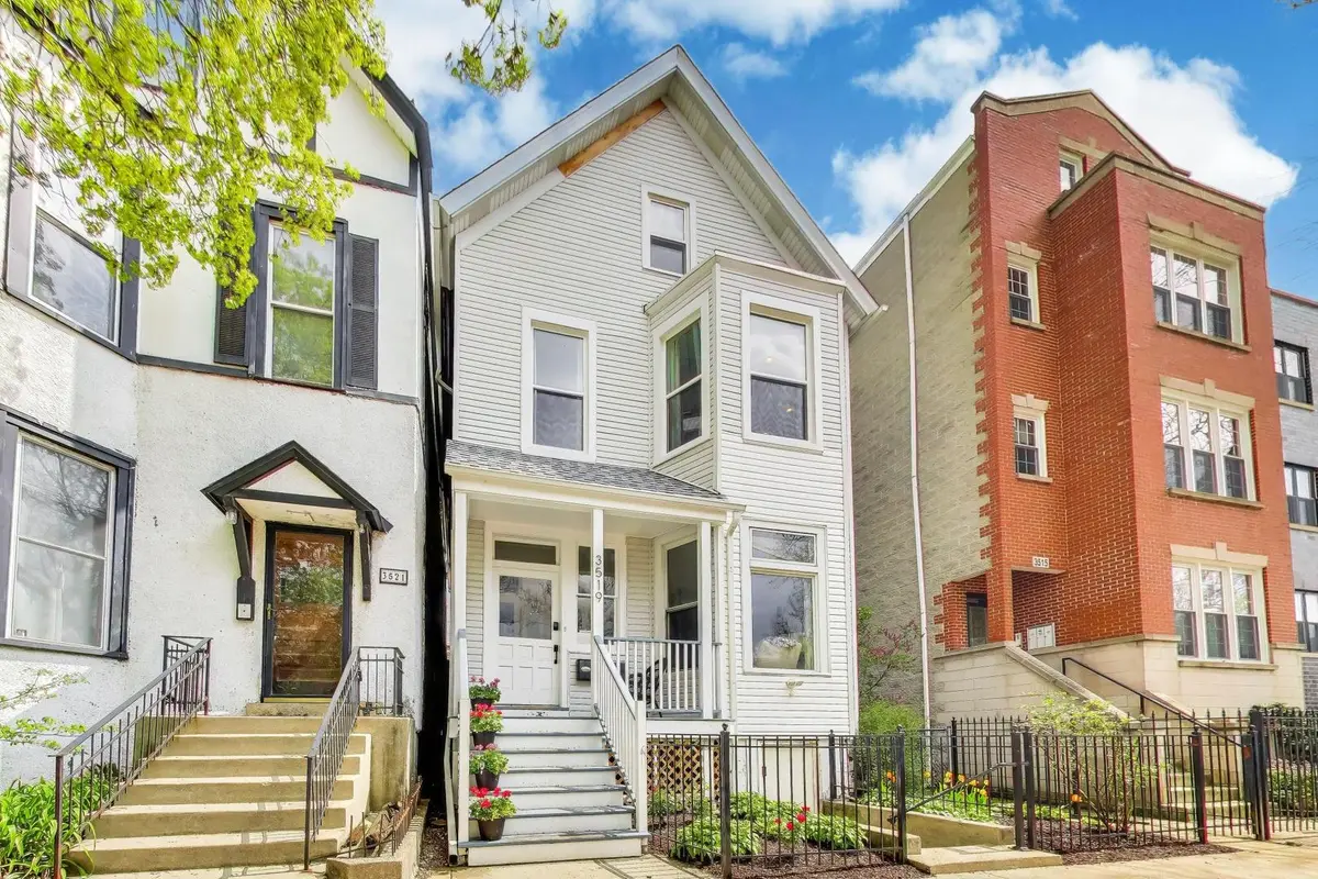 3519 N Seminary AVE, Chicago, IL 60657