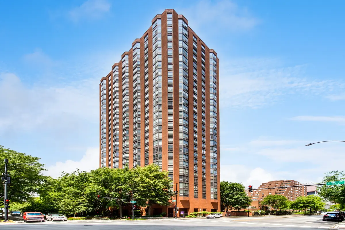 899 S Plymouth CT #502, Chicago, IL 60605