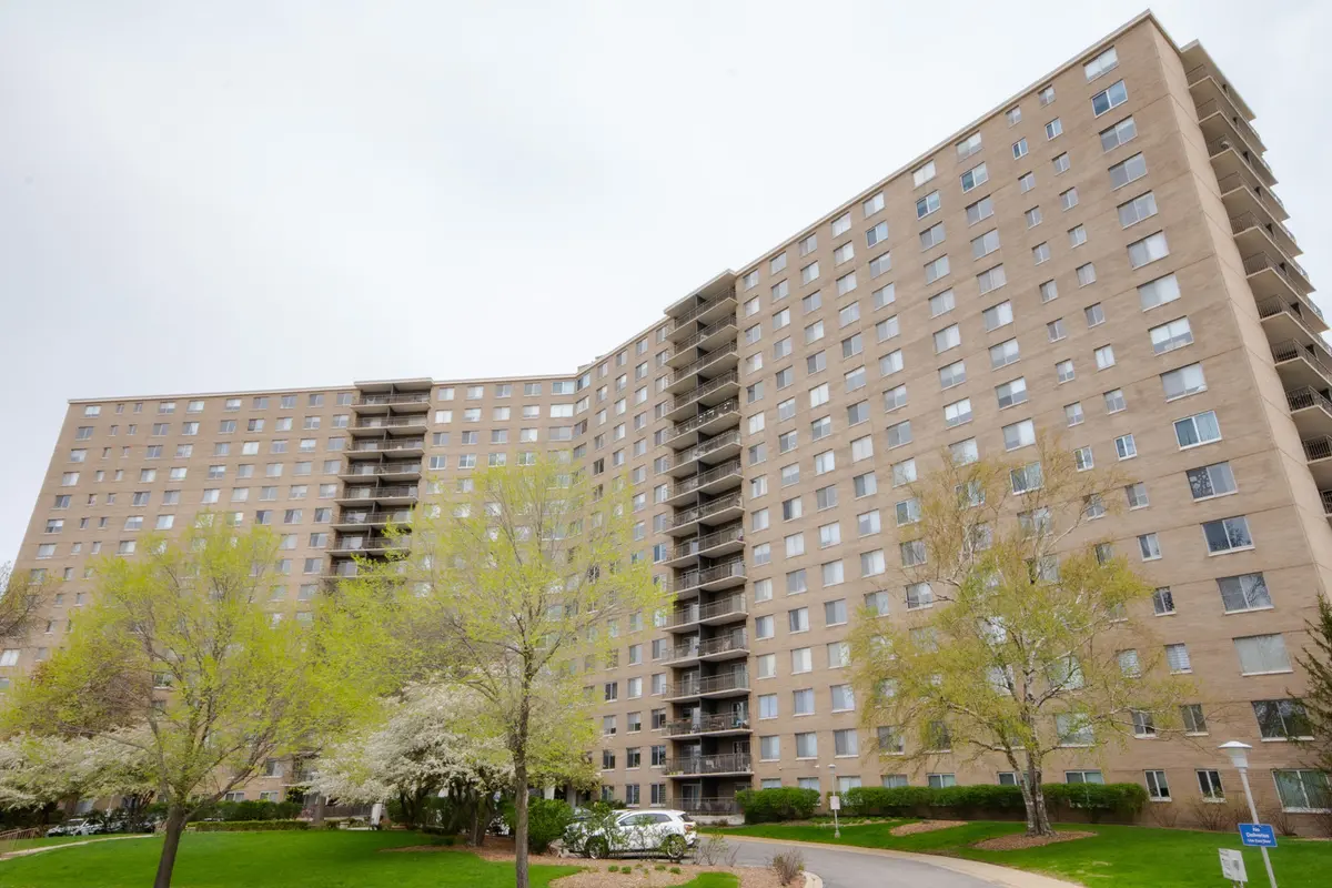 7033 N KEDZIE AVE #1408, Chicago, IL 60645