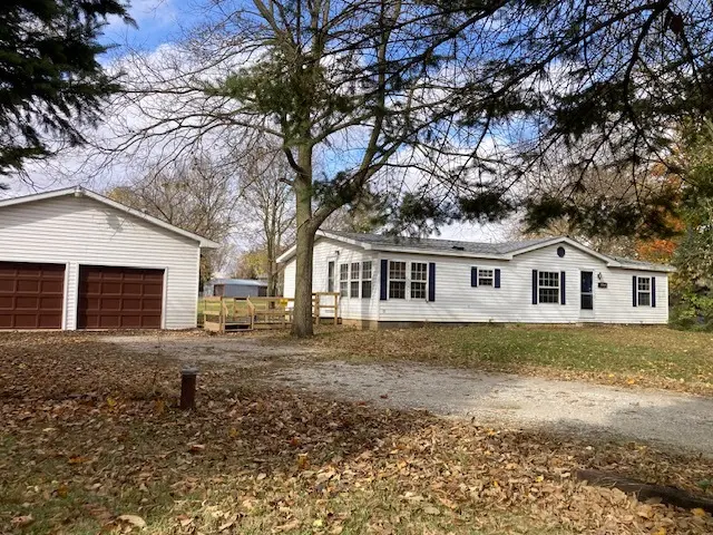 26110 Graystone CT, Wilmington, IL 60481
