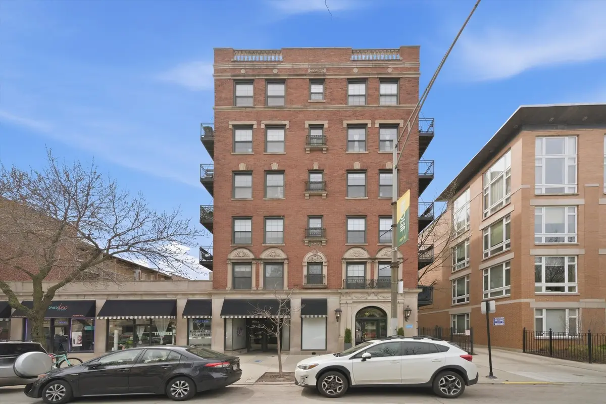 4144 N Sheridan RD #604, Chicago, IL 60613