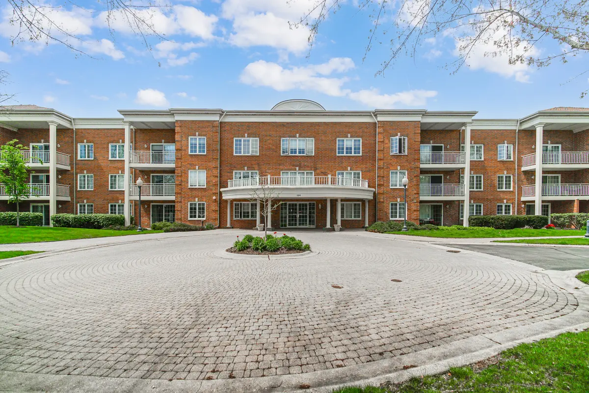 Address not disclosed, Bloomingdale, IL 60108