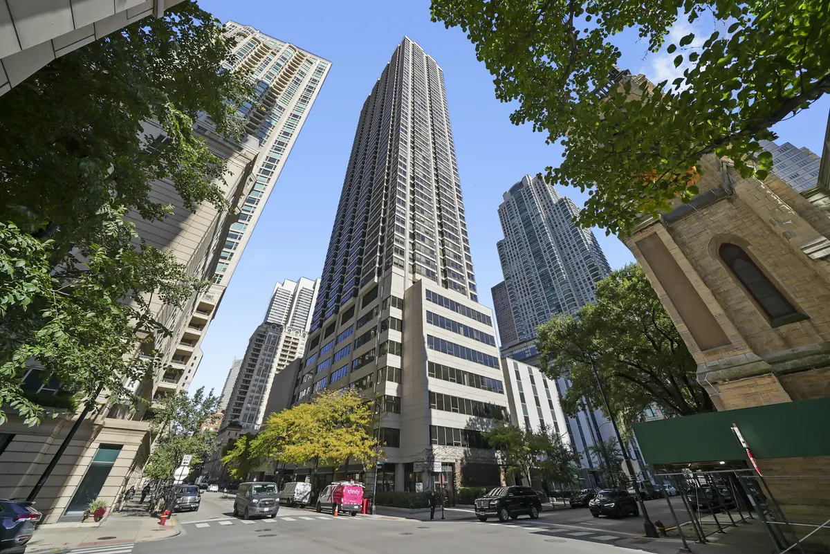 30 E Huron ST #3506, Chicago, IL 60611