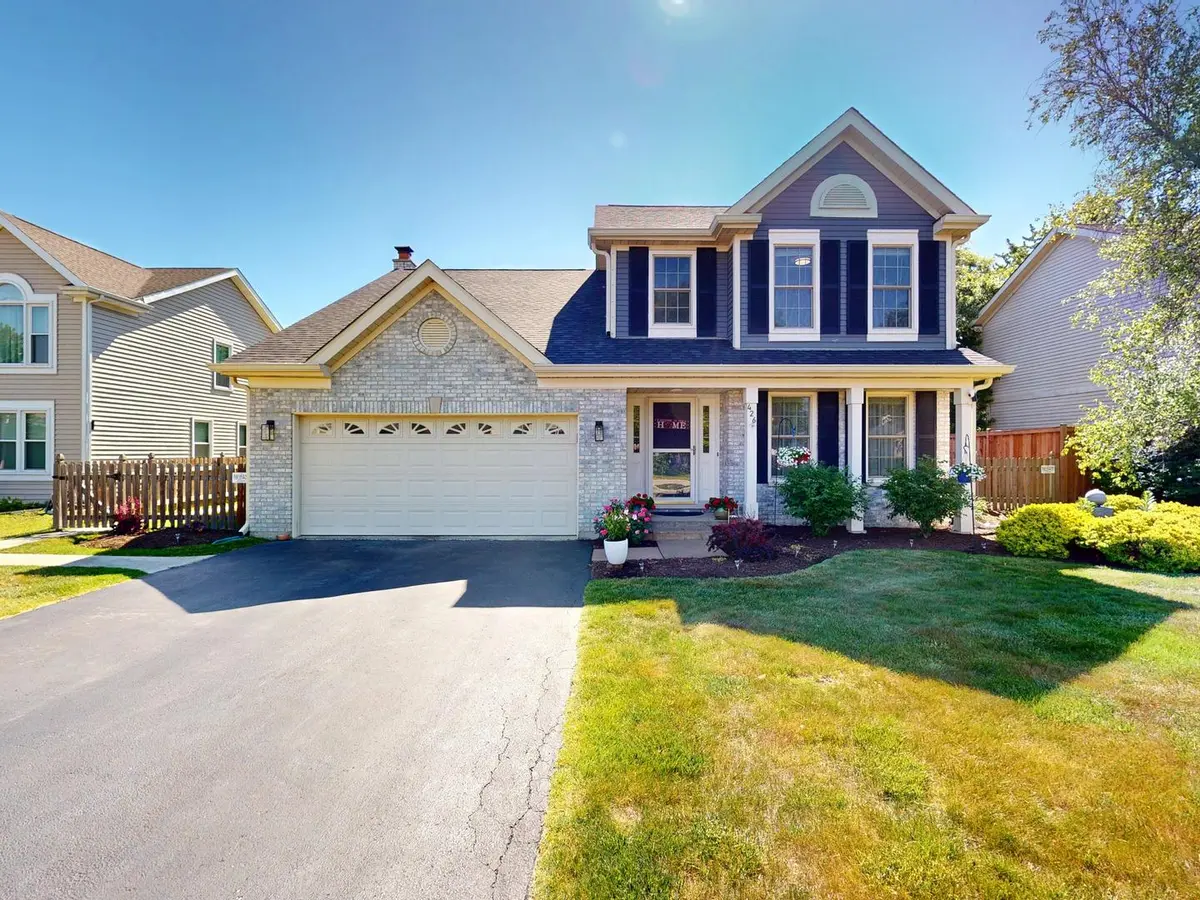 426 Farmhill CIR, Wauconda, IL 60084
